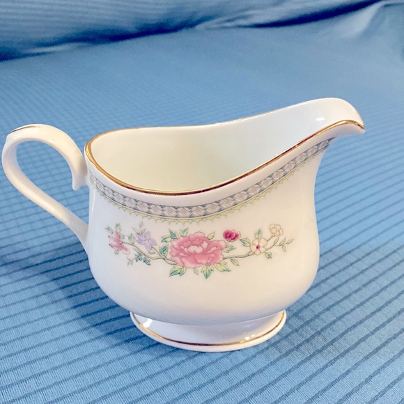 The Kensington China Other - International Porcelain Creamer